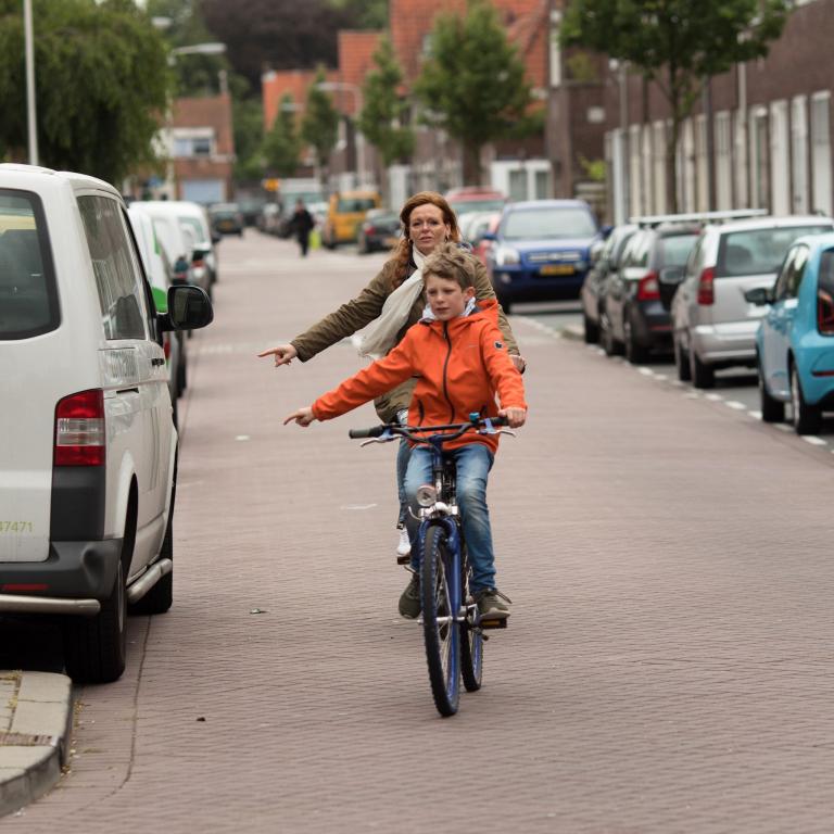 Oefenen Voor Het VVN Praktisch Verkeersexamen Met De Examen-app | VVN ...